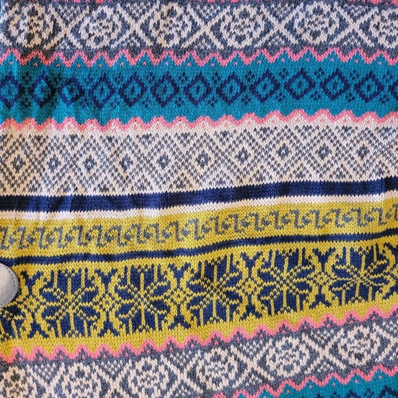 Forever 21 Poncho Cape Colorful Aztec Toggle Front Women Small Oversized - Picture 7 of 11